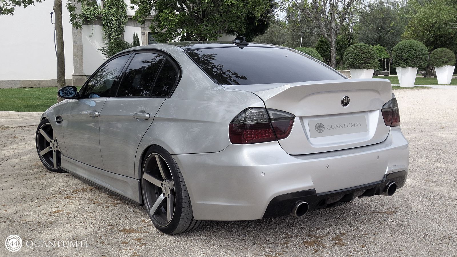 Quantum44 E90 Body kit Photoshoot Pics! Page 2